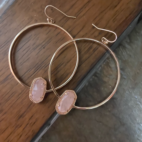 Kendra Scott Jewelry - Kendra Scott baby pink hoops
